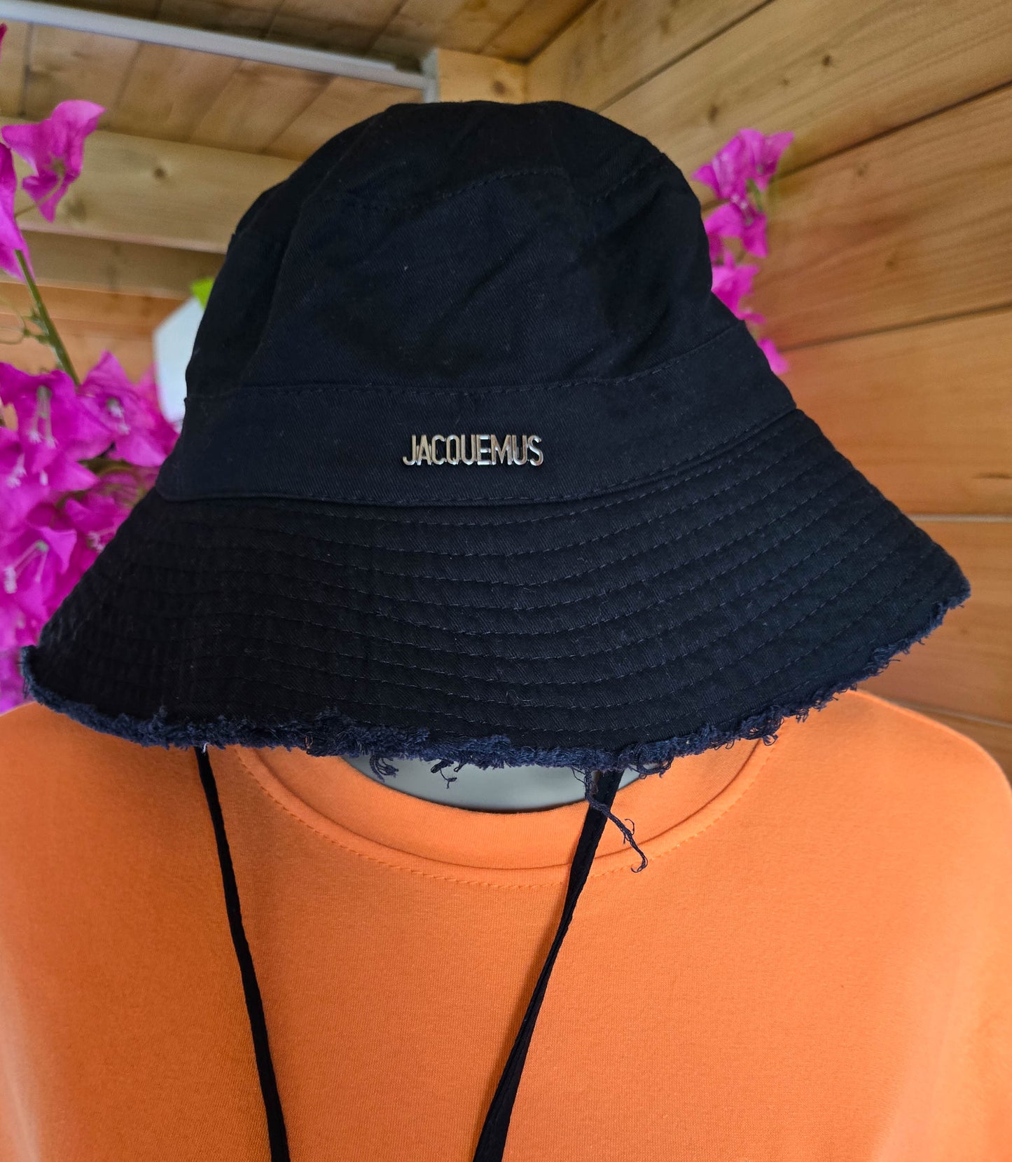 👒 bob unisexe jacquemus “black” (noir profond)