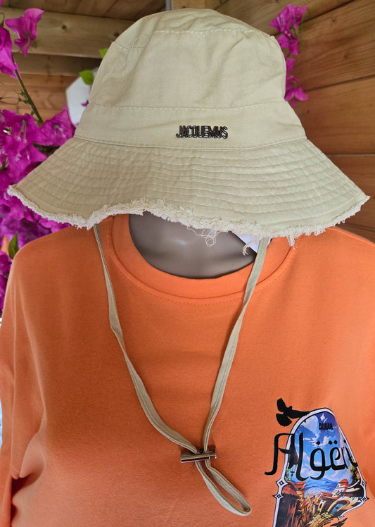 👒 bob unisexe jacquemus “dark beige” (beige foncé)